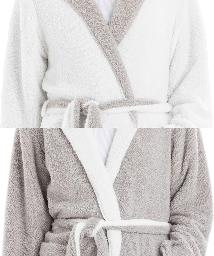 HOMELEVEL Kuschelfleece Bademantel für Kinder - Sherpa Morgenmantel mit Taschen Schalkragen Gürtel -