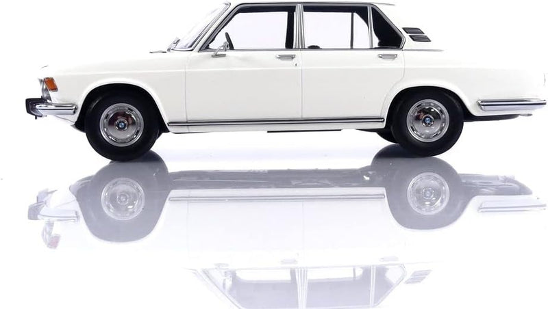 Minichamps 155029202 1:18 BMW 2500-1968-White Sammlerauto Miniatur Auto, weiss