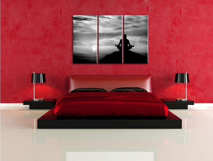 Pixxprint Meditation im Sonnenuntergang / 3-Teilig/Gesamtmass 120cm Leinwandbild bespannt auf Holzra