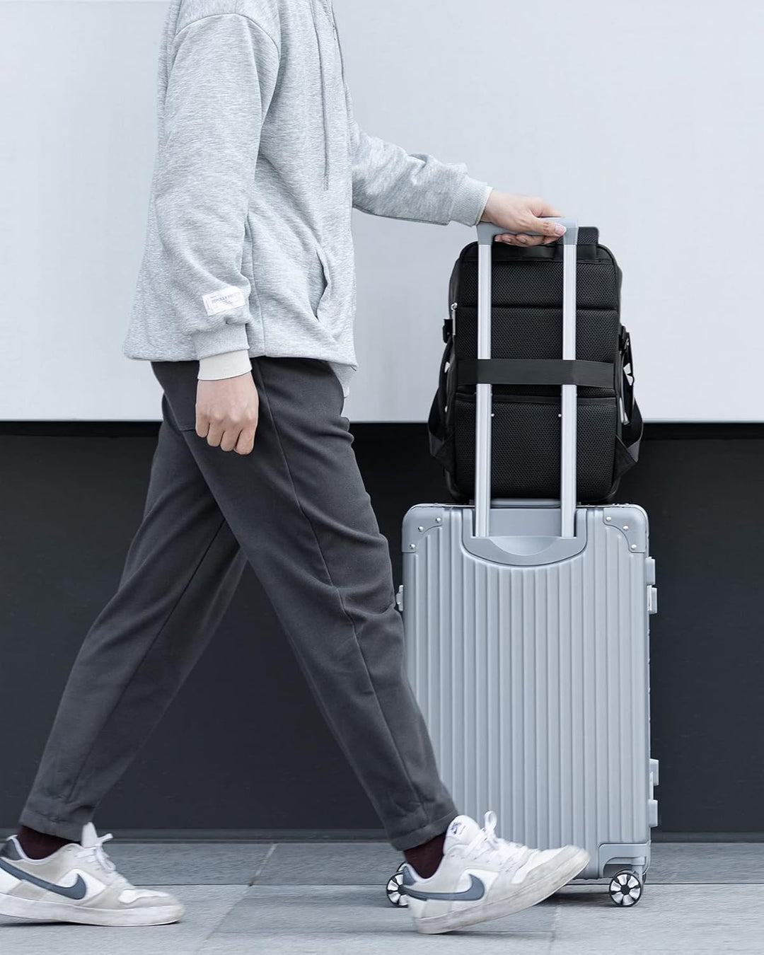 Inateck 20L Ryanair Handgepäck 40x20x25 Reiserucksack Flugzeug Laptop Rucksack kompatibel mit 14-Zol