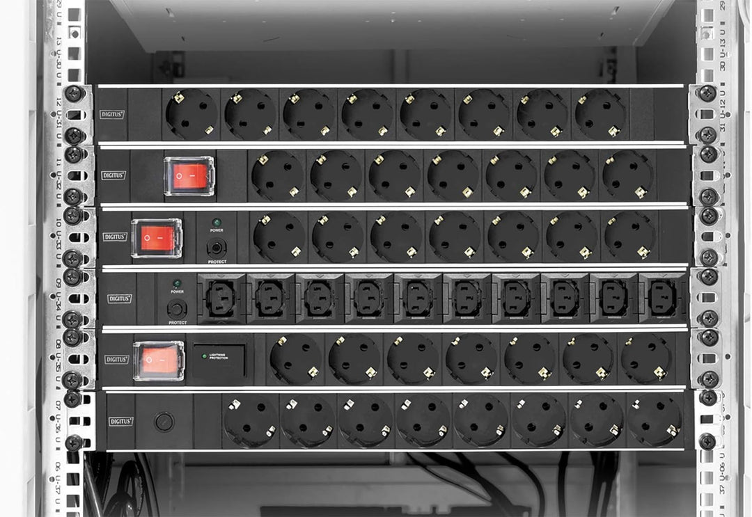 DIGITUS 19" Steckdosenleiste - 7 Abgriffe - 1HE - 250VAC - 50/60Hz - 16A - 4000W - Mit Überlastschut