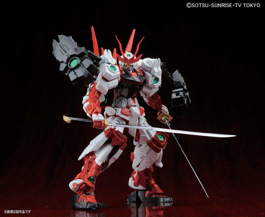 Bandai MG 1/100 Sengoku ASTRAY Gundam