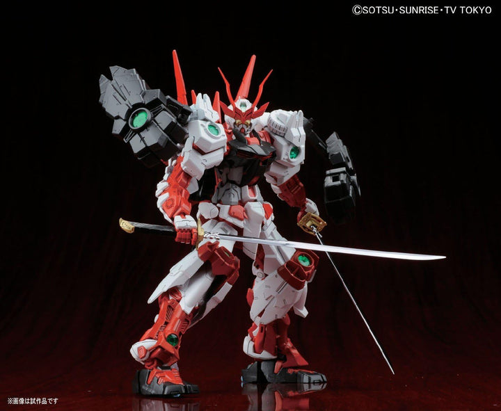 Bandai MG 1/100 Sengoku ASTRAY Gundam