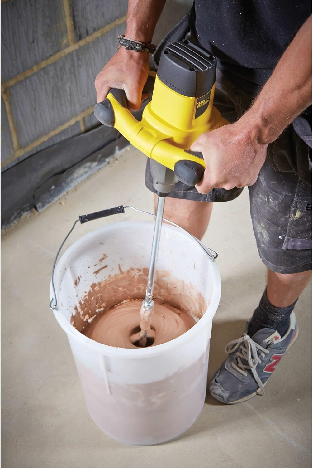 Stanley FatMax 2-Gang Rührgerät FME190(1600 Watt, 80 Nm, max. Mischvolumen 120 Liter, M14 Werkzeugau