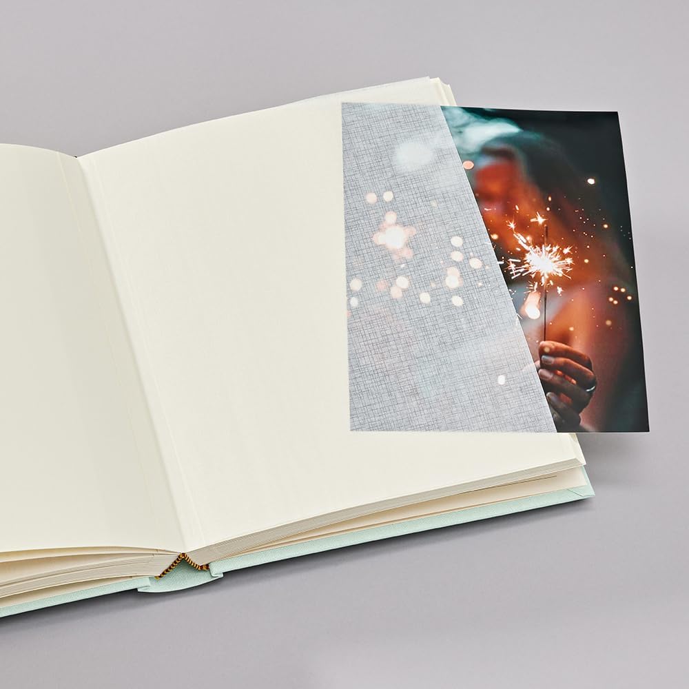 Semikolon 361765 Foto-Album Classic Medium - 21,6 x 25,5 cm - 80 Seiten cremefarben, für 160 Fotos -