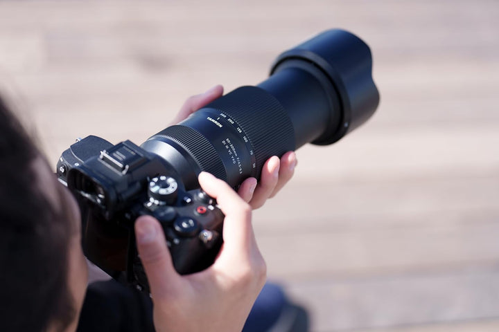 TAMRON 50-300mm F/4.5-6.3 Di III VC VXD, Objektiv für Sony E-Mount