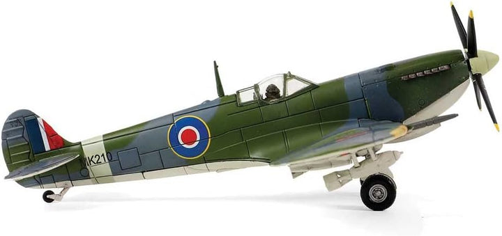 Forces Of Valor 1:72 Brit. Superm. Spitfire Mk.IX MK 210 - Standmodell, Modellbau, Diorama Modell, M