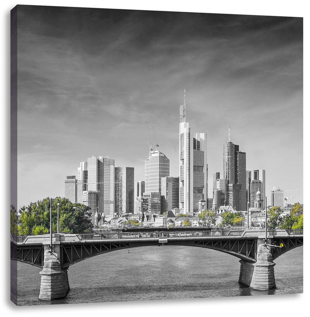 Pixxprint schöne Skyline von Frankfurt am Main schwarz/weiss, Format: 70x70 auf Leinwand, 70x70
