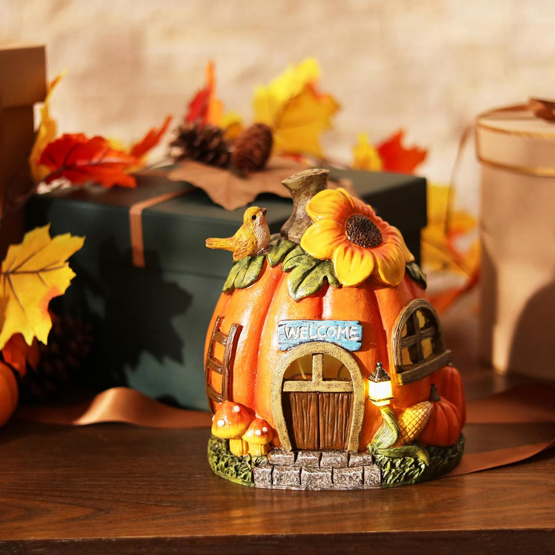 TERESA'S COLLECTIONS Herbstdeko Outdoor,Gartendeko für Draussen, Wetterfeste Kürbishaus mit Solarleu