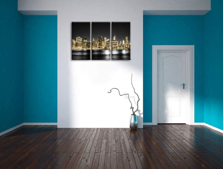 Manhattan Skyline bei Nacht schwarz/weiss 3-Teiler Leinwandbild 120x80 Bild auf Leinwand, XXL riesig