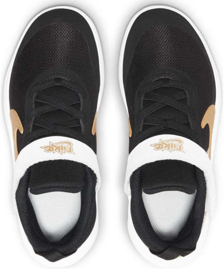 Nike Unisex Kinder Team Hustle D 10 Gs Gymnastikschuh 28.5 EU Black Metallic Gold White Dust, 28.5 E