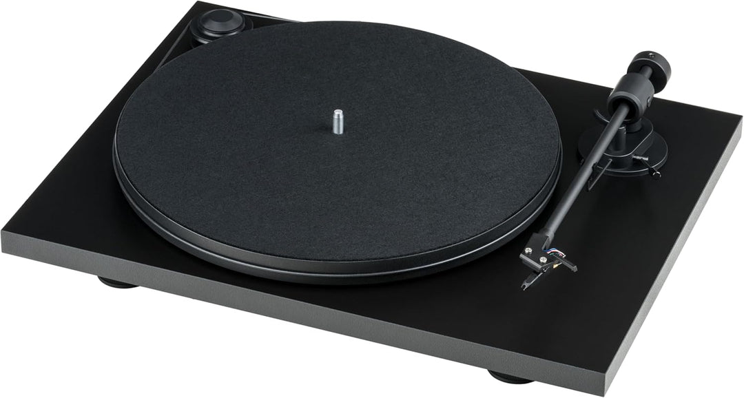 Pro-Ject Primary E Phono, Audiophiler Plug&Play Plattenspieler mit integrierter Phono Vorstufe (Schw