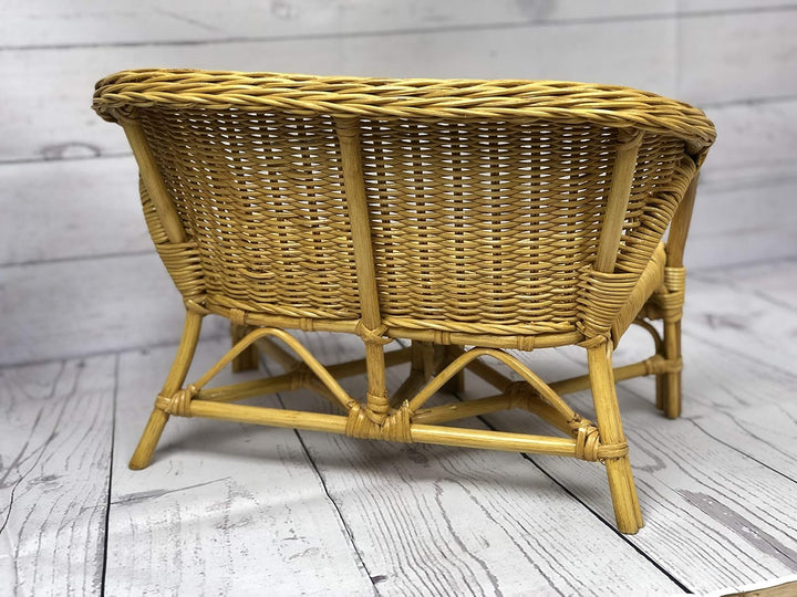 Puppenbank aus Rattan in Honig S11