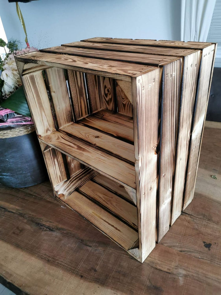 Teramico Massive Holzkisten als Schuhregal/Bücherregal LEICHT GEFLAMMT mit Zwischenbrett (verschraub