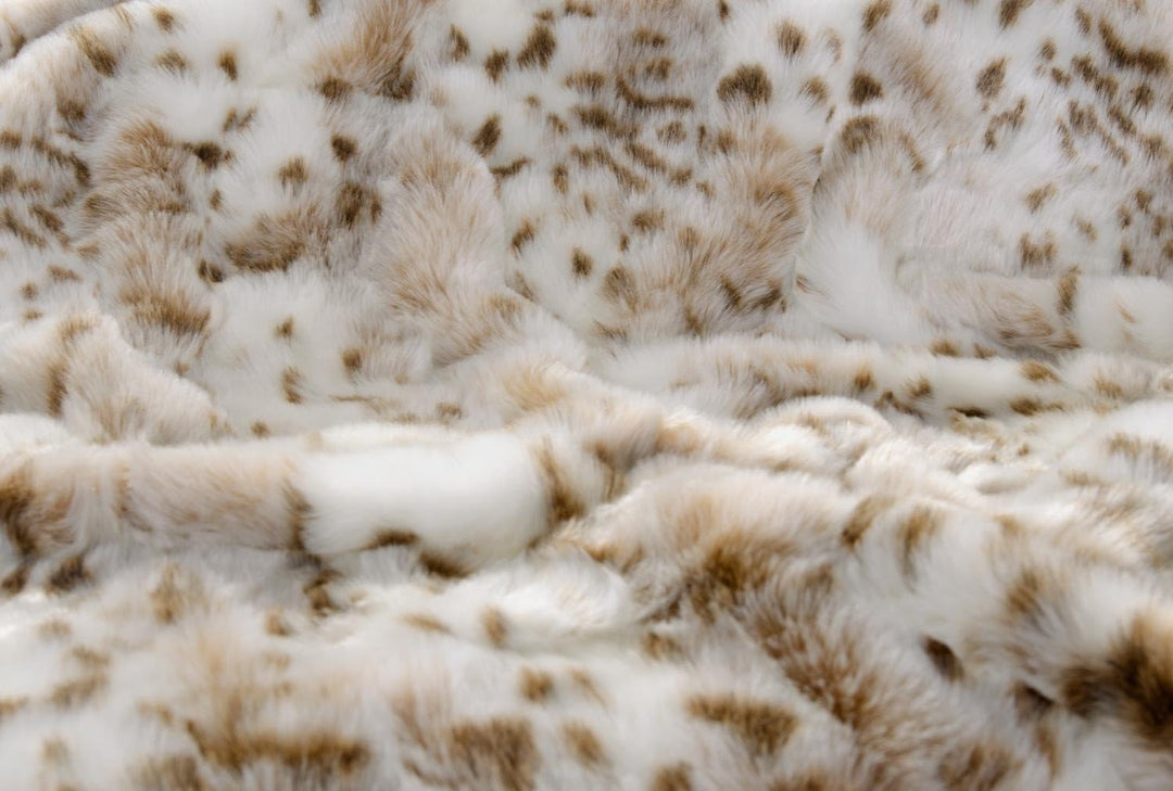 Felldecke Schneeleopard als Fellimitat in 5 Grössen Webpelzdecke Kuscheldecke Tagesdecke oder Fellki