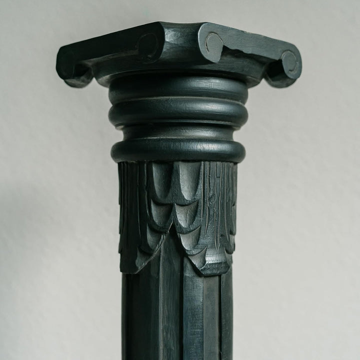 livasia Säule aus Albiziaholz, dekorative balinesische Holzsäule, Blumenpodest aus Indonesien, Handa