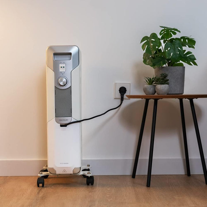 Cecotec Ölheizkörper ReadyWarm 7000 Space. 1500 W Ölheizkörper mit 7 heizrippen und 3 Leistungsstufe