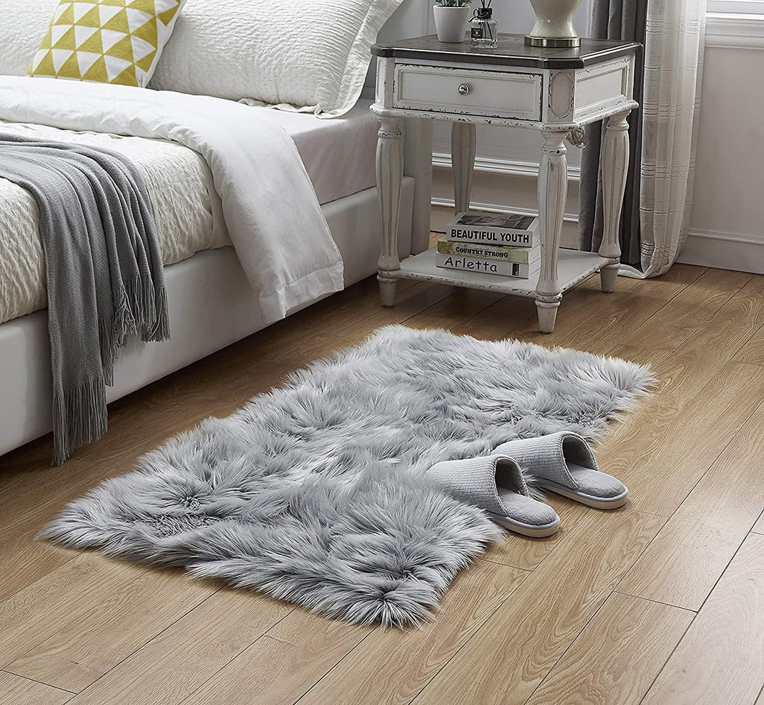 HEQUN Faux Lammfell Schaffell Teppich Kunstfell Dekofell Lammfellimitat Teppich Longhair Fell Nachah