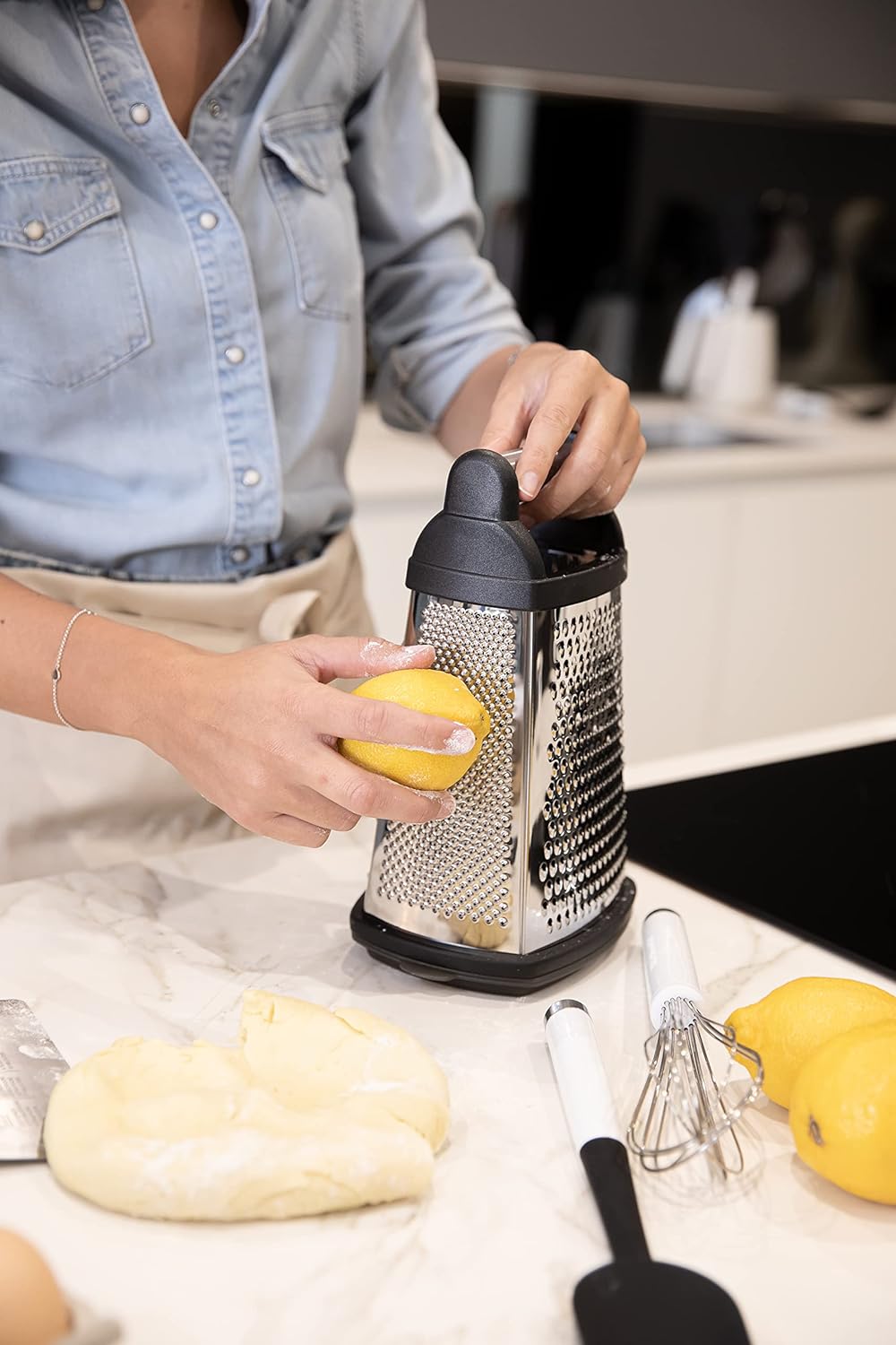 KitchenAid Vierkantreibe, 4-seitige Käsereibe aus Edelstahl mit Hobel, Reibe und Zesteur Single, Sin
