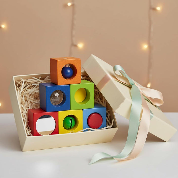 HABA Erkundungssteine – Sinnesbausteine aus Holz ab 1 Jahr – 6 sensorische Bausteine mit Sehen-, Hör