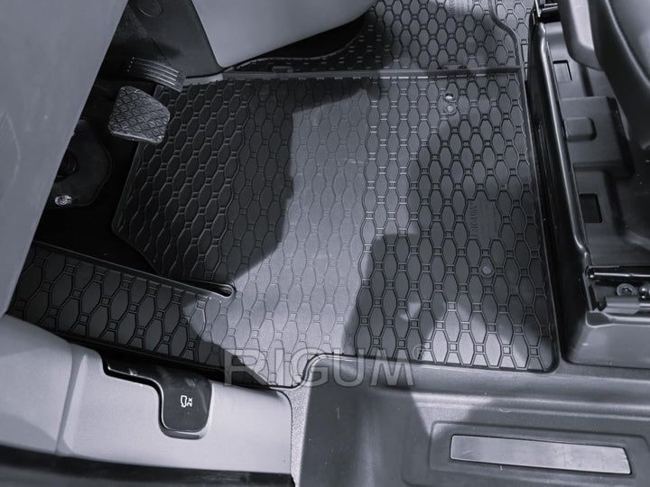 Gummimatten passt für Ford Tourneo Custom FH 3-Sitz + 1.Reihe | Baujahr ab 2024, Fahrerhaus 3-Sitz,