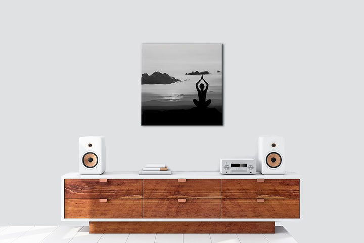 Yoga Meditation am Meer Effekt: Schwarz&amp;Weiss Format: 70x70 als Leinwandbild, Motiv fertig gerahmt a