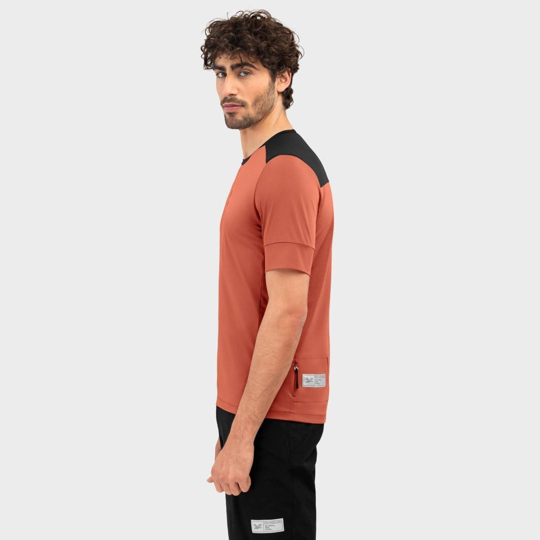 SIROKO - Gravel Technisches T-Shirt Tushar - M - Lehm/Schwarz