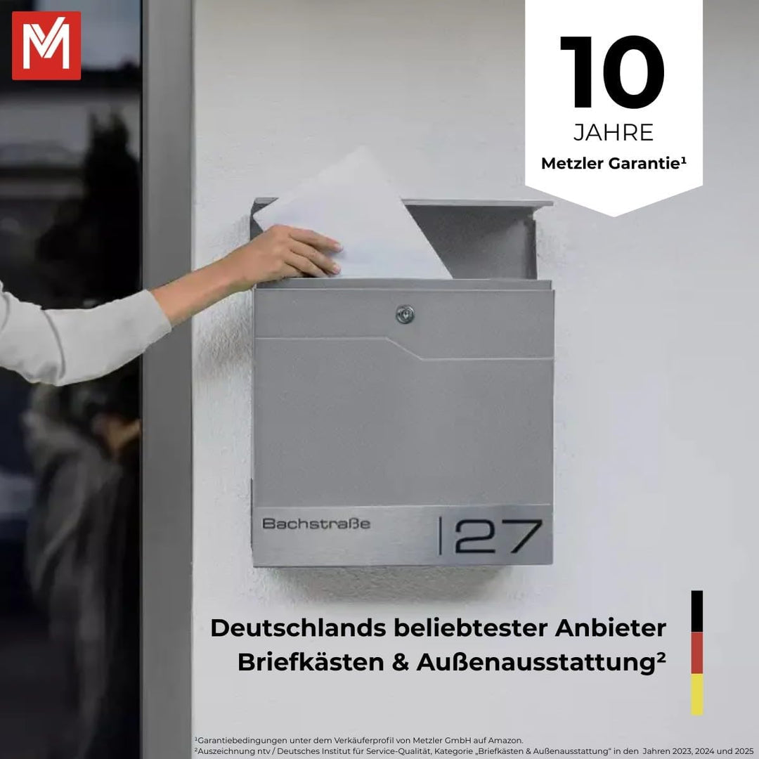 Metzler Briefkasten Graualuminium RAL9007 mit Zeitungsfach, personalisiert mit Edelstahl V2A Namenss