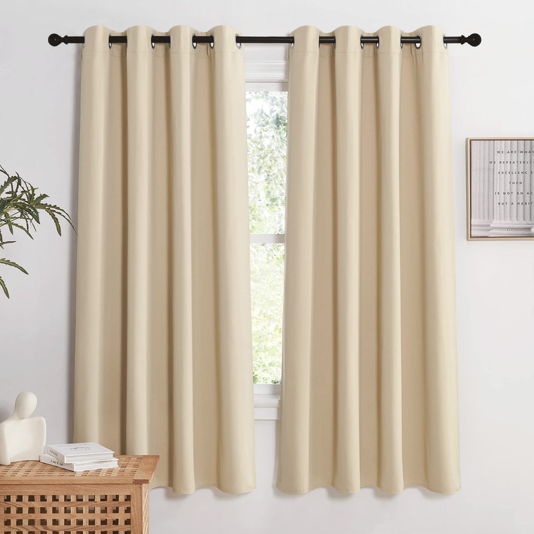 KGORGE Wohnzimmer Gardinen Beige 2er Set 175 x 140 cm(HxB) Gardinen Verdunkelung Thermogardine Kälte