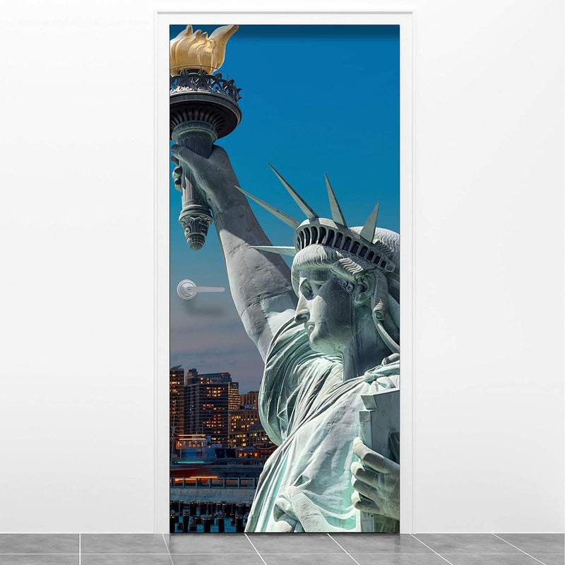 wandmotiv24 Türtapete New York Skyline Freiheitsstatue 90 x 200cm (B x H) - Dekorfolie selbstklebend