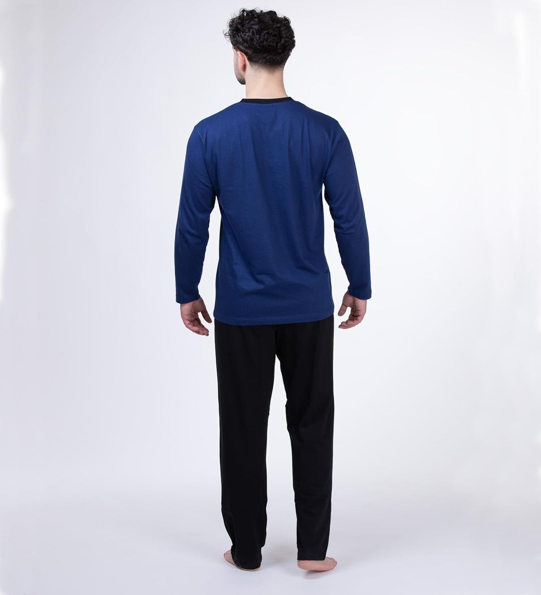 Moonline - Herren Schlafanzug lang aus 100% Baumwolle mit V-Ausschnitt und Streifen-Design M Blau, M