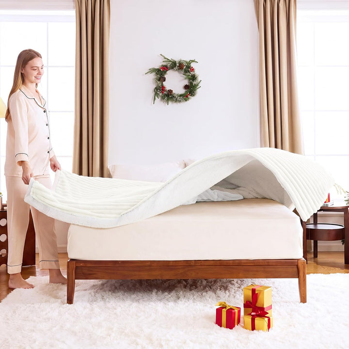 WAVVE Decke Sherpa Kuscheldecke Flauschig Creme - Extra Warme Dicke Weiche Grobe Kordecke Sofaüberwu