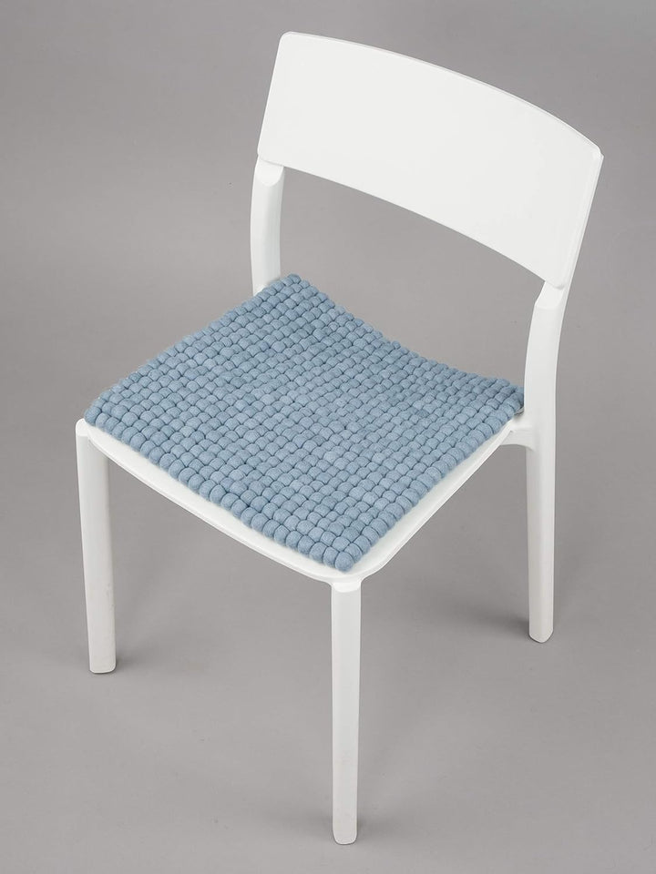 myfelt Filzkugel-Sitzauflage Stuhlauflage - Mia - quadratisch, 36x36 cm, Hellblau, Hellblau