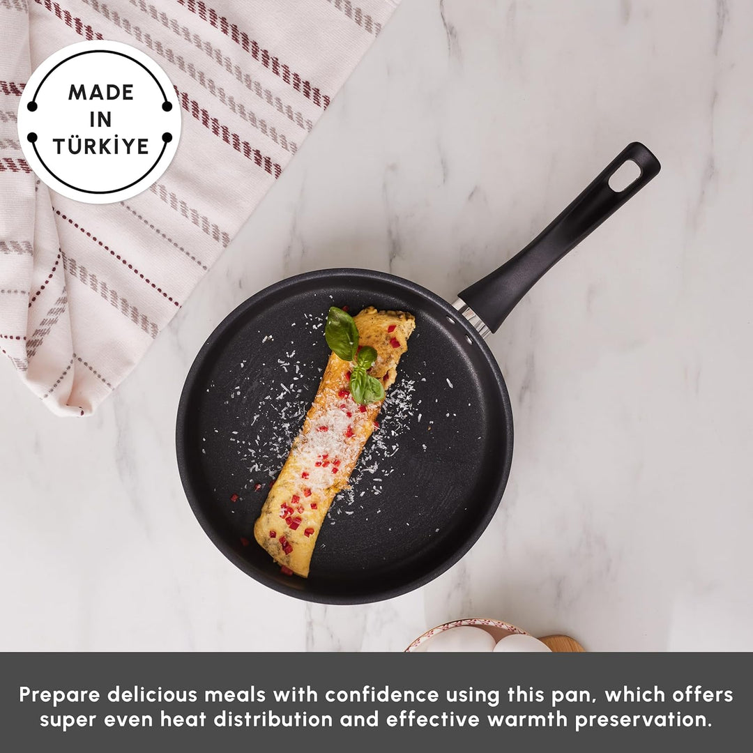 Karaca Gastro Pfanne, 24 cm - Hochwertige Pfanne aus rostfreiem Stahl 304 mit 2,1 Liter Fassungsverm