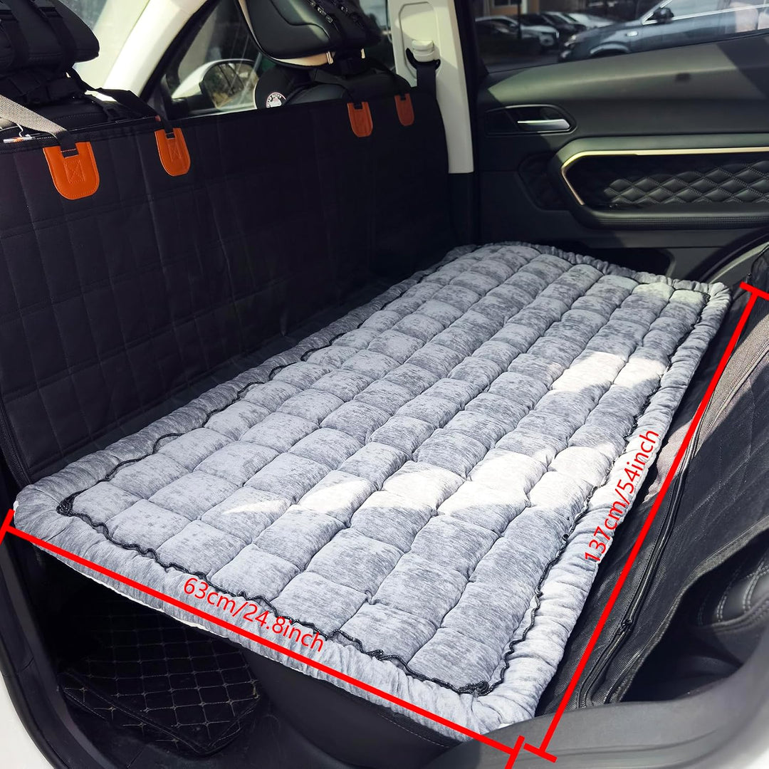 Hundematte Auto Rückbank 63×137 cm – Maschinenwaschbar, rutschfeste Hundedecke fürs Auto, Dicke PP-W