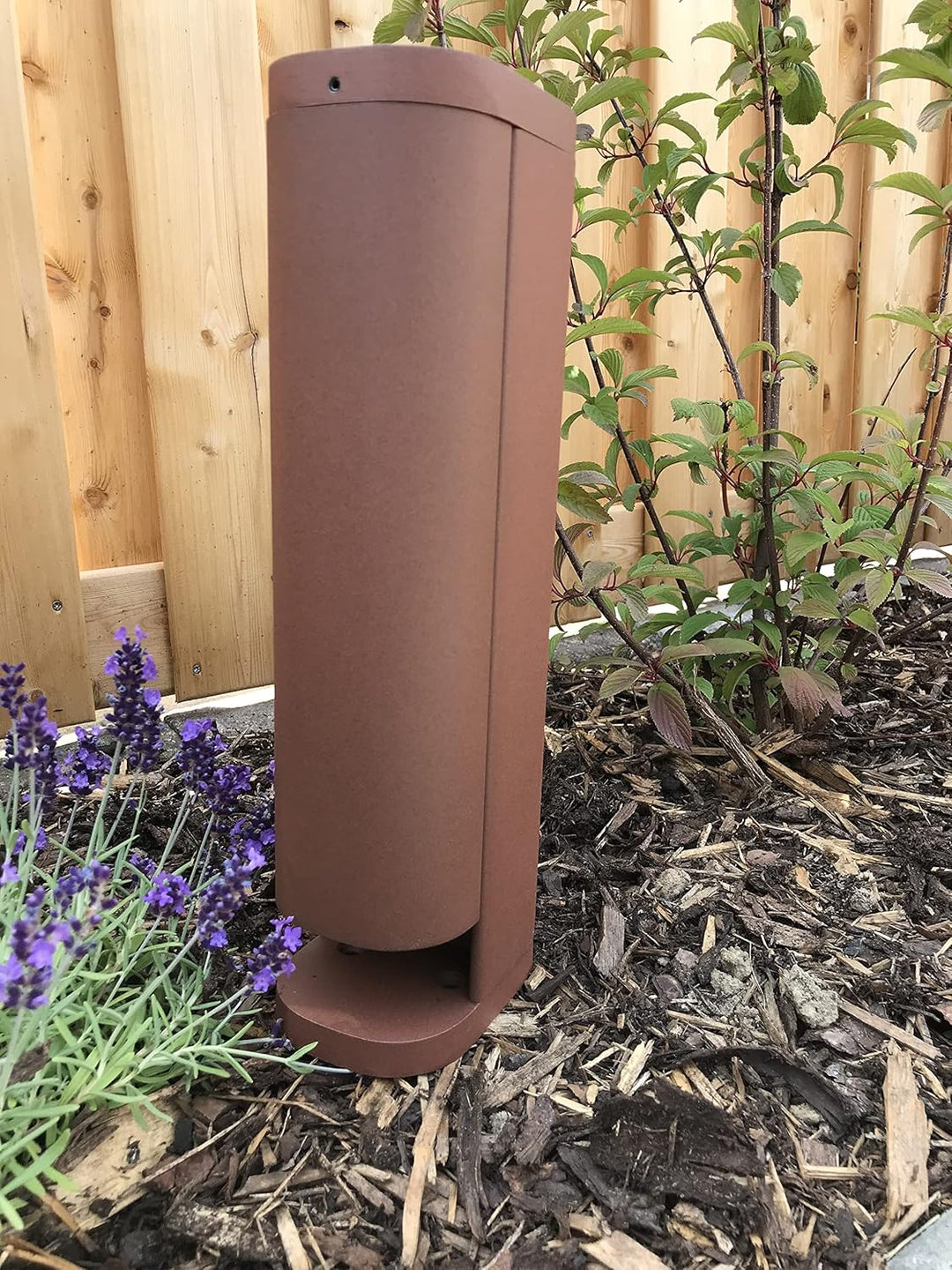 BOLD 19493 VOLO smarte Garten Steckdose aussen (Steckdosen-Säule) Rostfarben (2x Schuko | Smart Home