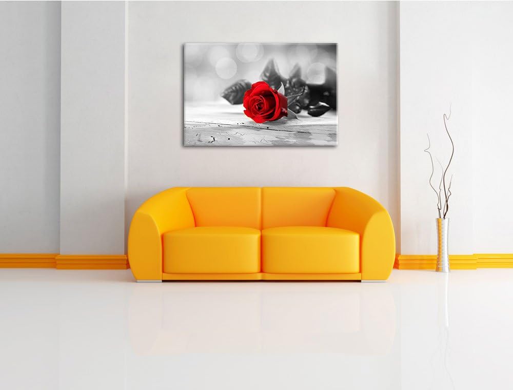 schöne Rose auf altem Holztisch schwarz/weiss Format: 100x70 auf Leinwand, XXL riesige Bilder fertig
