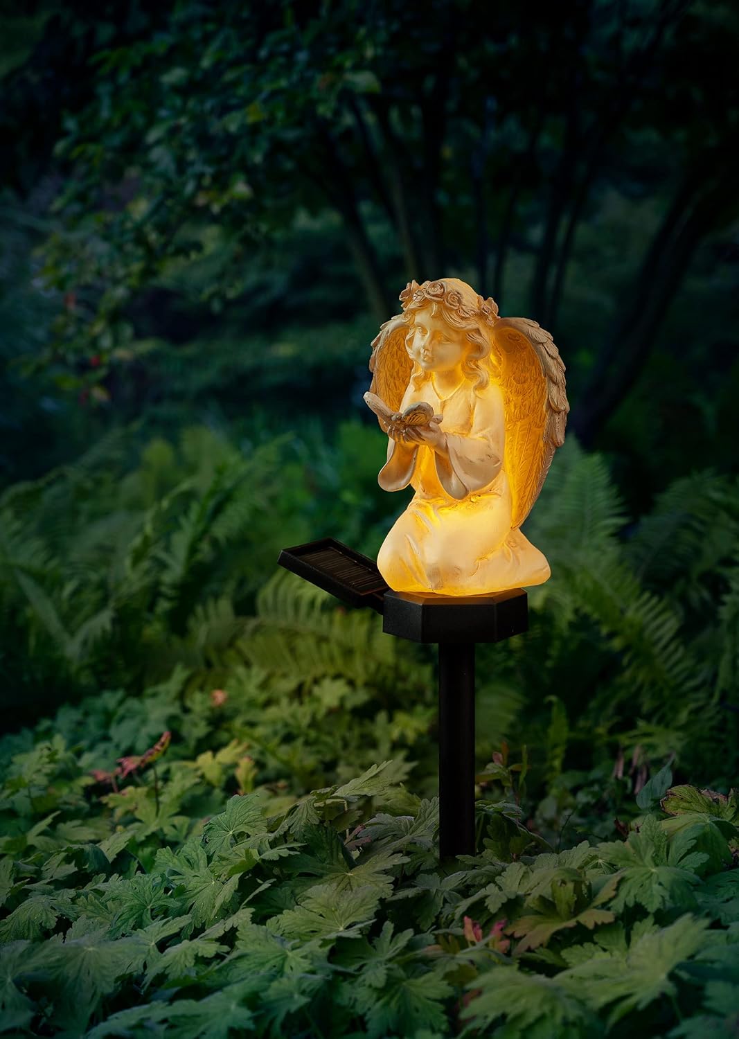 Bonetti Engel Figur mit Solar LED Licht, aus Kunststein gefertigt, inkl. Erdspiess, wetterfest, idea