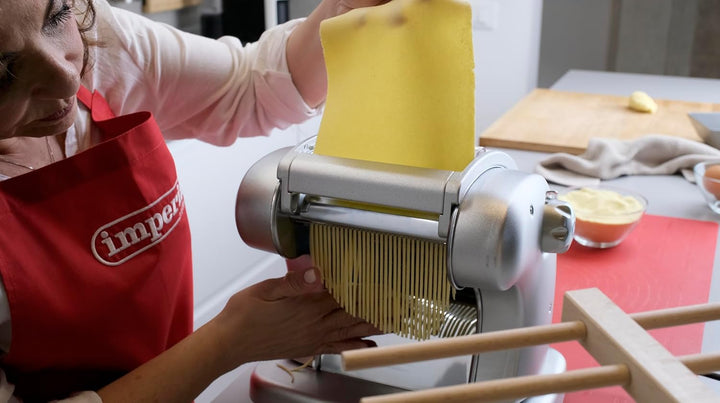 Imperia Pastapresto Ruvida Gourmet Linie. Elektrische Nudelmaschine Made in Italy. Frischpastamaschi