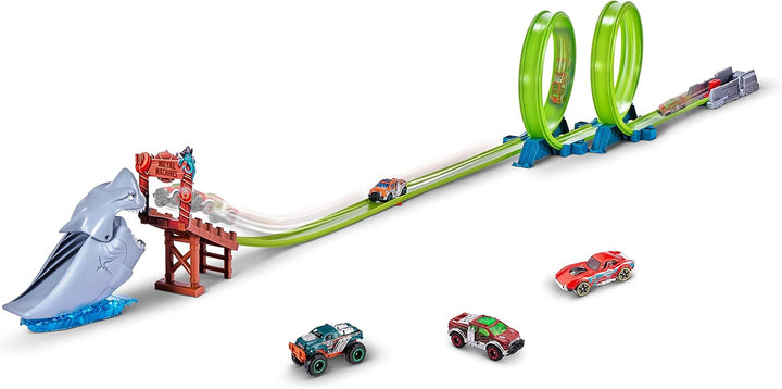 Metal Machines Spielset Haiangriff Rennbahn + Auto