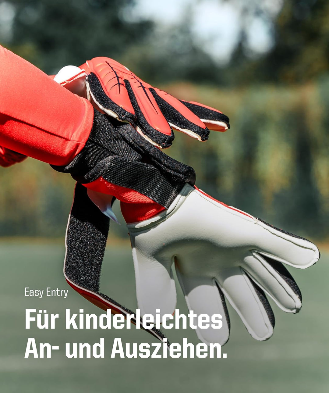 T1TAN Kinder Torwarthandschuhe mit Fingerschutz - Fussballhandschuhe für Kinder - Die Profis der Zuk