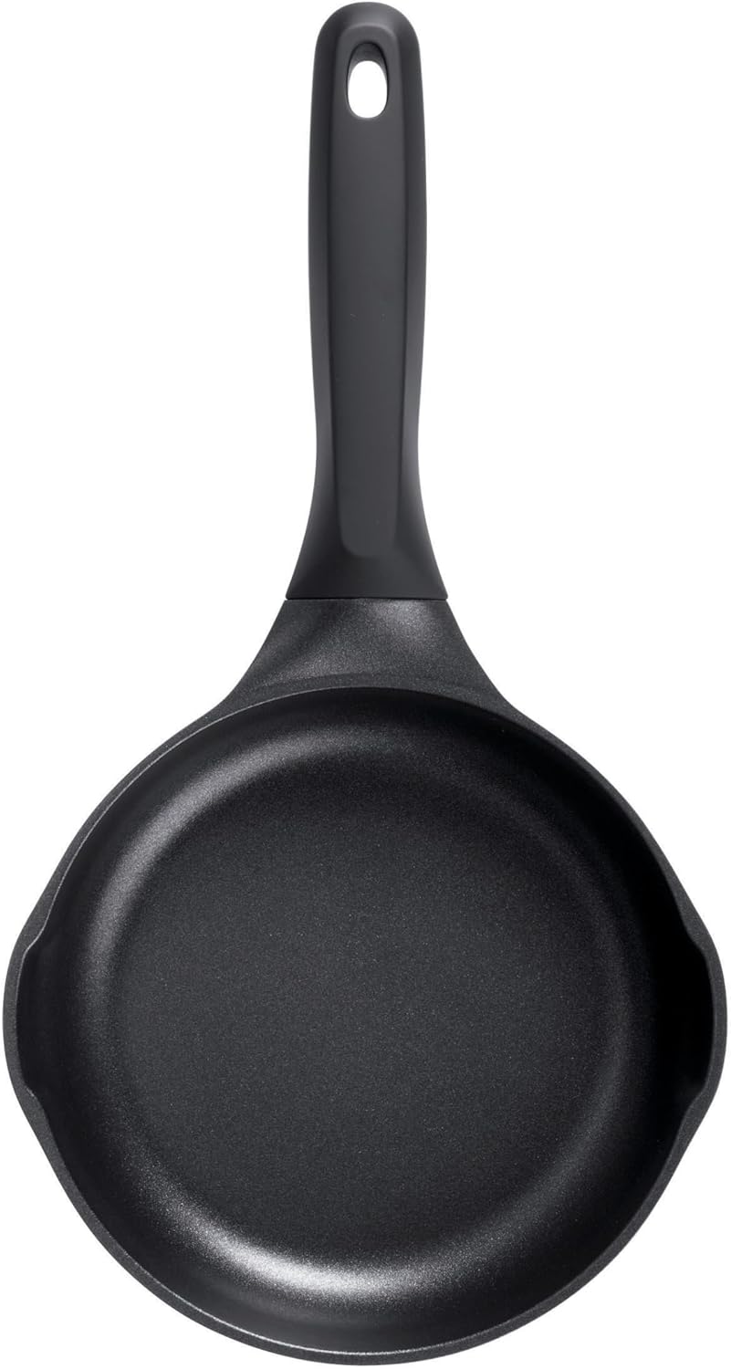 Bratpfanne 24 cm Induktionsgeeignet,Spülmaschinengeeignet, einfache Reinigung, entwickelt mit deutsc