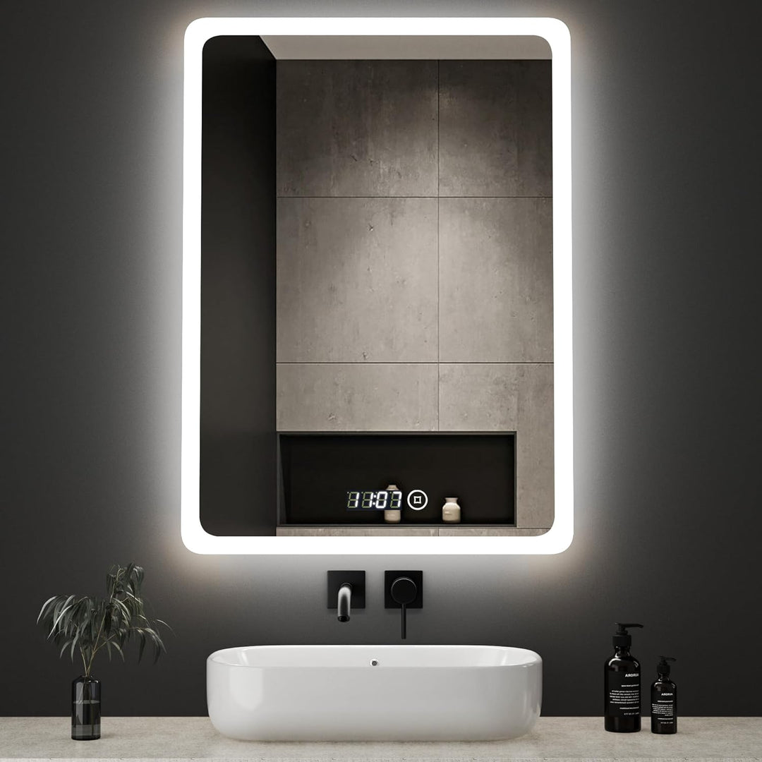 Boromal Badspiegel mit Uhr Badspiegel 50x70cm Badezimmerspiegel mit Beleuchtung 6500K Kaltweiss LED
