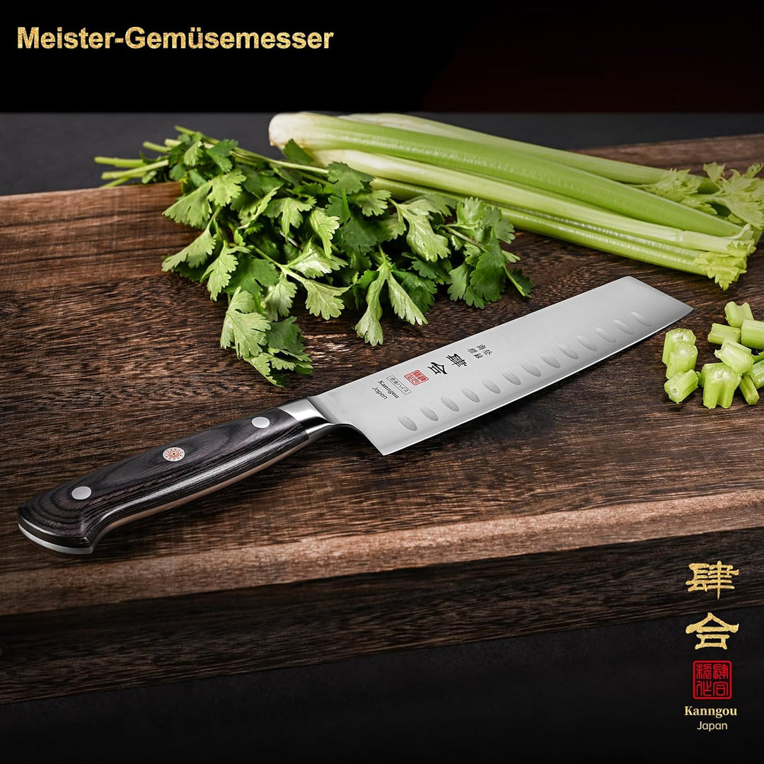 kanngou Classic. Japanisches Messer aus AUS-8 Stahl mit Kompletter Räuchergriff (Nakiri Kochmesser,