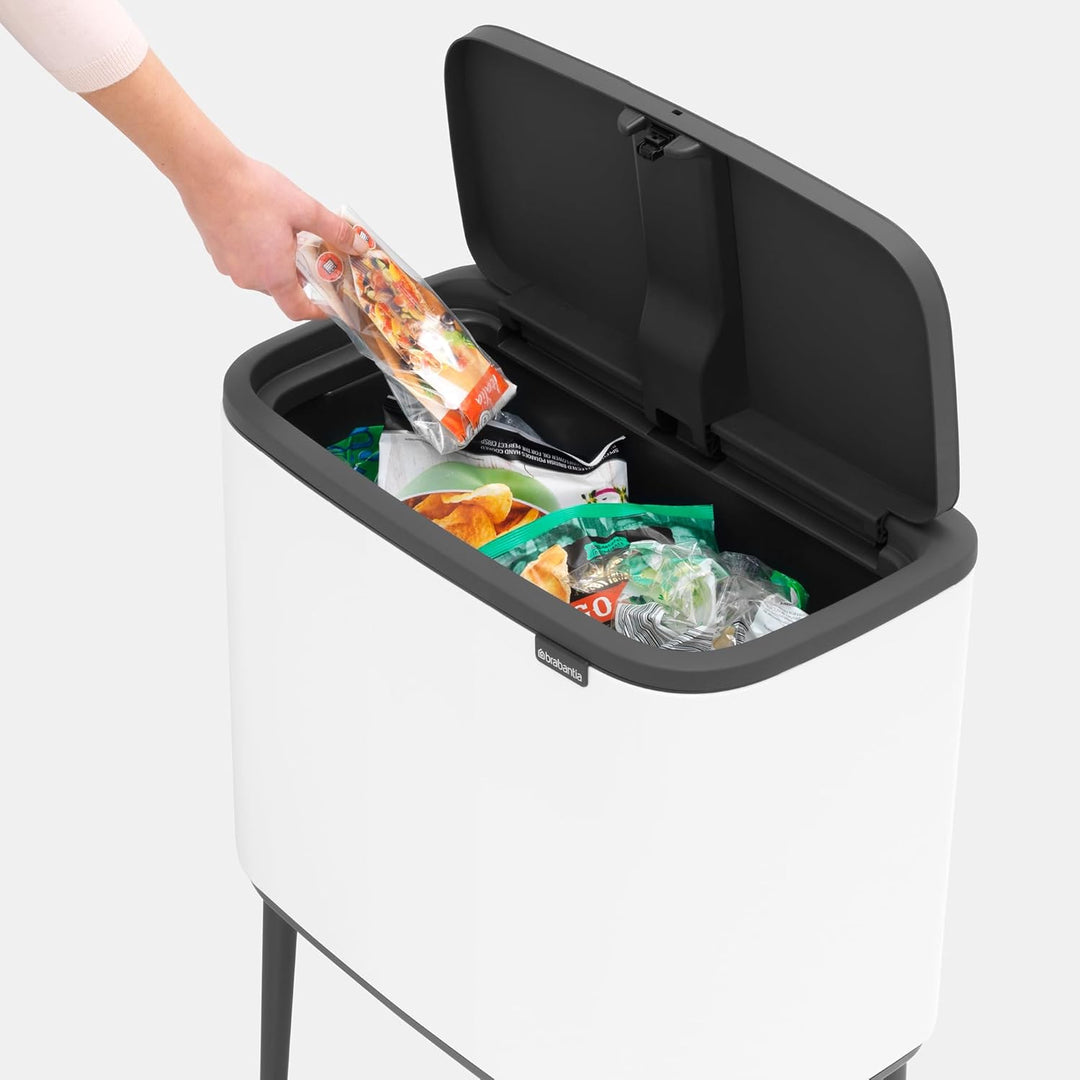 Brabantia Bo Touch Bin 36 L Abfalleimer, Metall, Weiss, 54 x 32 x 68 cm, 1 Einheiten 36 litres (9.5