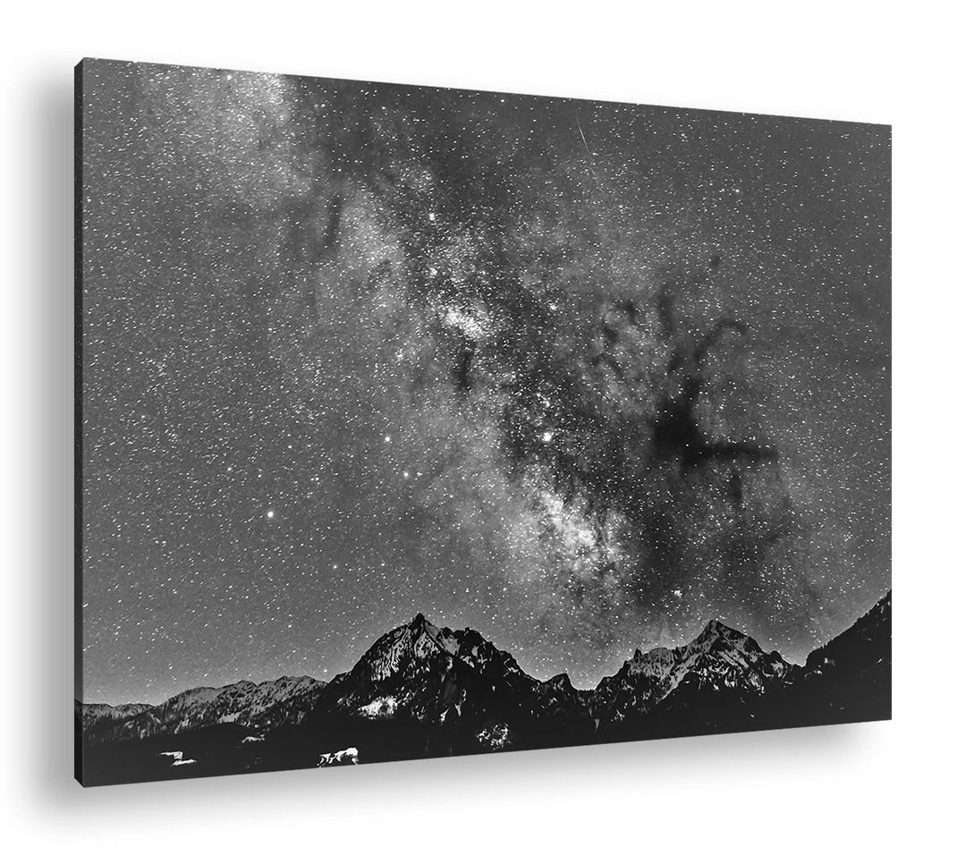 Hoch über den Bergen Effekt: Schwarz&Weiss, Format: 80x60 als Leinwandbild, Motiv fertig gerahmt auf