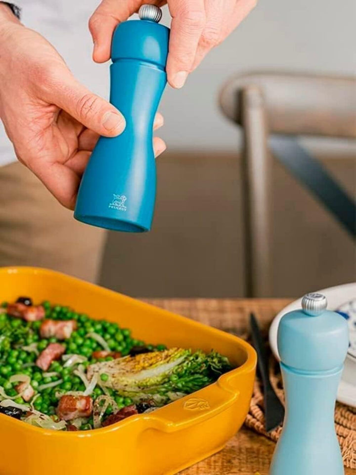 PEUGEOT - Quadratische Auflaufform aus Keramik - 28 cm (inkl. Griffe) x 23,7 cm x 7,2 cm - Fassungsv