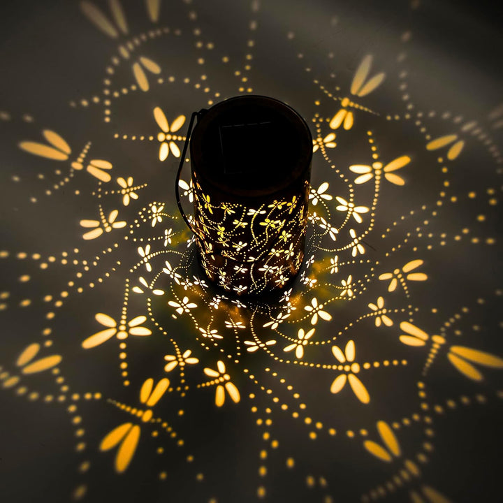 Solar Laternen Outdoor Hängelaternen, Libelle ausgehöhlte Metall-Dekolaterne, wasserdichte LED Dekol