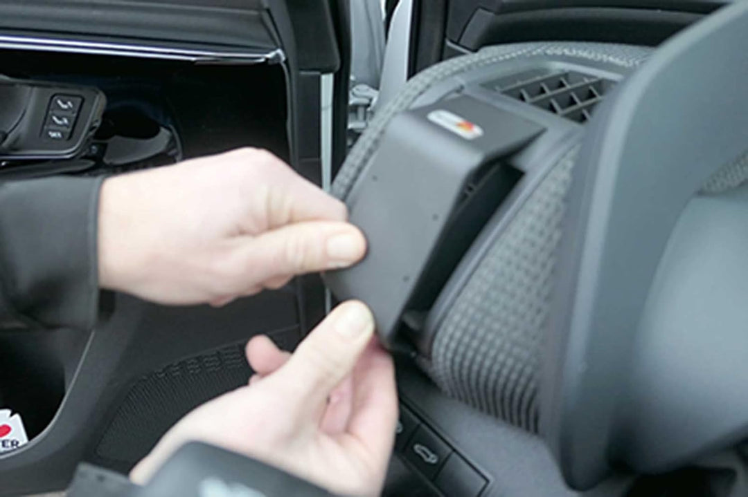 Brodit | ProClip Fahrzeughalter 805818 | Made IN Sweden | Linksbefestigung | für linkslenkende Fahrz