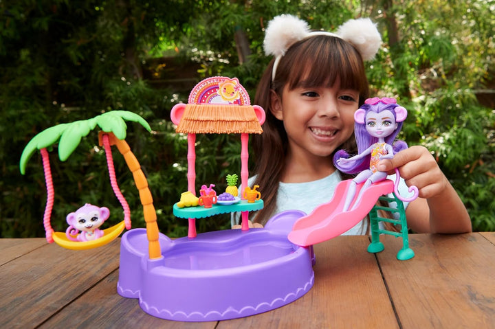 Enchantimals-Puppe und Zubehör, Affen-Swimmingpool-Spielset, Puppe und Beste Tierfreund-Figur, Rutsc